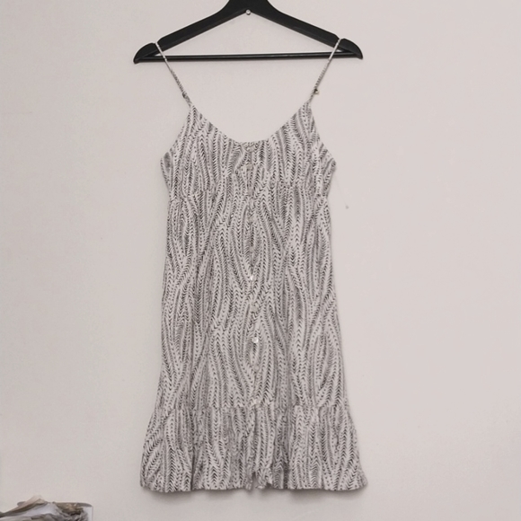 Volcom stone grown Mini Dress sz small (4/6) - Picture 3 of 9